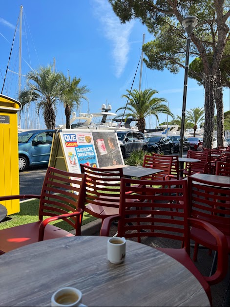 Tabac presse de la marina Villeneuve-Loubet