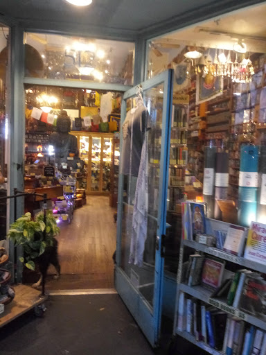 Pet Supply Store «Unleashed by Petco», reviews and photos, 1402 Wilshire Blvd, Santa Monica, CA 90403, USA