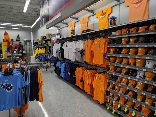 Sporting Goods Store «Academy Sports + Outdoors», reviews and photos, 193 Stonebrook Pl, Jackson, TN 38305, USA