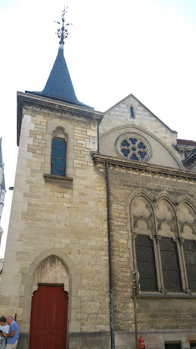 Église Station Vélodi Place Notre Dame Dijon