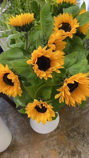 Florist «Classics Flowers and Confections», reviews and photos, 10069 Valley View St, Cypress, CA 90630, USA