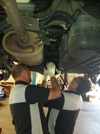 Auto Repair Shop «Atlanta Hybrid Repair», reviews and photos, 5630 Peachtree Blvd, Atlanta, GA 30341, USA