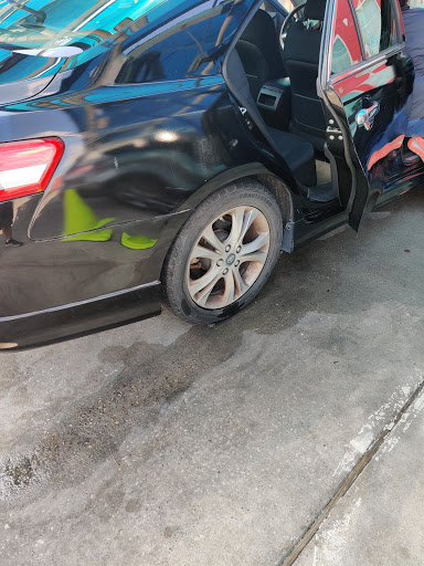 Car Wash «swish car wash & dog wash», reviews and photos, 9235 Westheimer Rd, Houston, TX 77063, USA