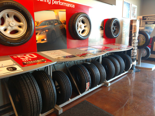 Tire Shop «Firestone Complete Auto Care», reviews and photos, 7237 W Dempster St, Niles, IL 60714, USA