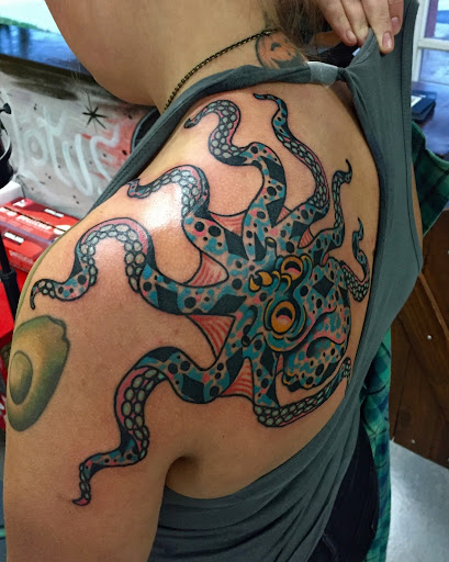 Tattoo Shop «White Lotus Tattoo», reviews and photos, 24741 Alicia Pkwy ste. K, Laguna Hills, CA 92653, USA