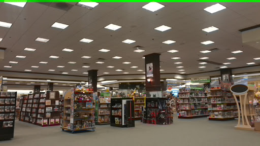 Book Store «Barnes & Noble», reviews and photos, 760 SE Maynard Rd, Cary, NC 27511, USA