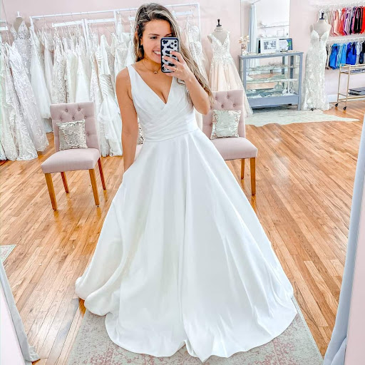 Bridal Shop «Hello Beautiful Bridal & Formal Wear», reviews and photos, 5012 3rd Ave #150, Kearney, NE 68845, USA