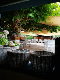 Atmosphère du Restaurant AKWABÔ BEACH à Le Lavandou - n°15