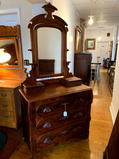 Antique Furniture Store «Every Now & Then Antique Furniture Mall», reviews and photos, 430 W Benson St, Cincinnati, OH 45215, USA