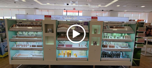 Hair Salon «Ulta Beauty», reviews and photos, 7911 N Blackstone Ave, Fresno, CA 93720, USA