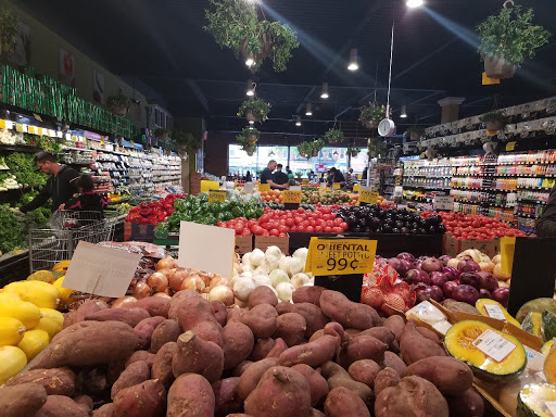 Supermarket «Golden Farms», reviews and photos, 10116 77th St, Jamaica, NY 11416, USA