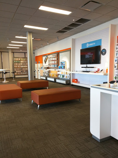 Cell Phone Store «AT&T», reviews and photos, 2875 N Hwy 67, Florissant, MO 63033, USA