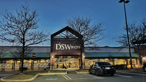 Shoe Store «DSW Designer Shoe Warehouse», reviews and photos, 1 Worcester Rd, Framingham, MA 01701, USA