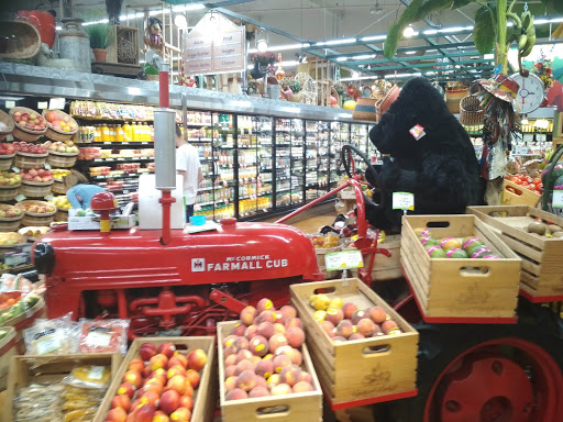 Grocery Store «Newport Avenue Market», reviews and photos, 1121 NW Newport Ave, Bend, OR 97703, USA