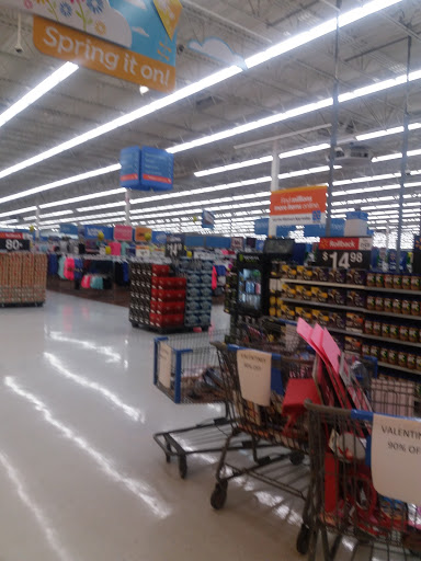 Department Store «Walmart Supercenter», reviews and photos, 2460 E Wabash St, Frankfort, IN 46041, USA