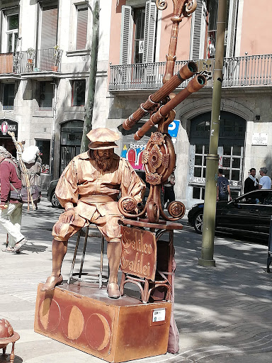 Farmacia-Ortopedia Nieto Calm.     M.   Dolors