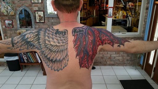 Tattoo Shop «Castle City Tattoo, LLC», reviews and photos, 1139 S Jackson St, Greencastle, IN 46135, USA