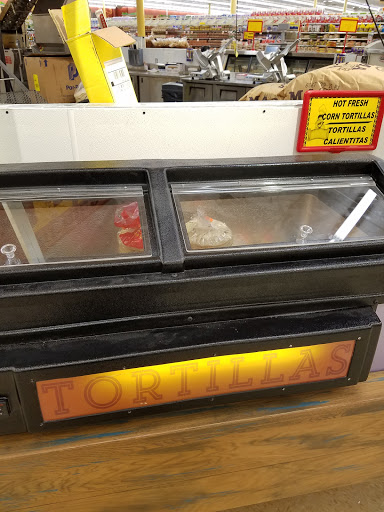 Mexican Grocery Store «Fiesta Mart», reviews and photos, 1300 E Pioneer Pkwy, Arlington, TX 76010, USA
