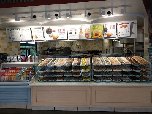 Bakery «Krispy Kreme Doughnuts», reviews and photos, 2146 Leghorn St, Mountain View, CA 94043, USA
