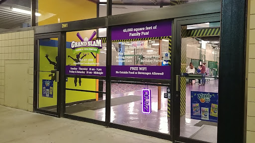 Amusement Center «Grand Slam Family Fun Center», reviews and photos, 2941 Coon Rapids Blvd NW, Coon Rapids, MN 55433, USA