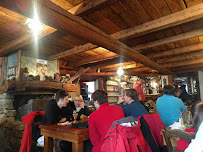 Atmosphère du Restaurant de fondues Restaurant Le Plancher des Vaches à Valloire - n°12