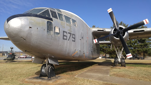 Grocery Store «Fort Campbell Commissary», reviews and photos, 2606 Indiana Ave, Fort Campbell, TN 42223, USA