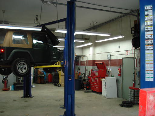 Auto Repair Shop «The Jeep Shop», reviews and photos, 964 Pottstown Pike, Chester Springs, PA 19425, USA
