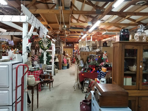 Gwen's Country Attic