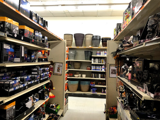 Discount Store «Big Lots», reviews and photos, 8563 Watson Rd, Webster Groves, MO 63119, USA