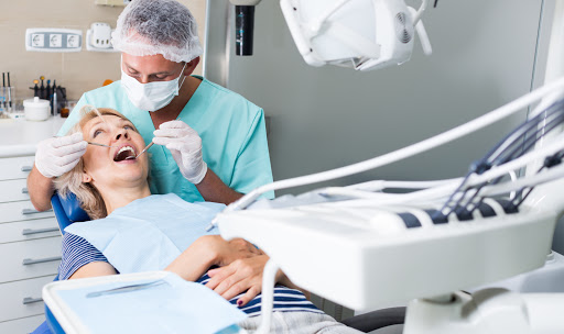 Dentista Panama - Clinicas Dentales Odontologos Blanqueamiento Dental Frenos y Odontologia en Panama