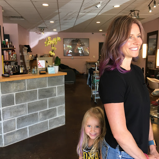 Hair Salon «HABA Salon», reviews and photos, 212 E Market St, Iowa City, IA 52245, USA