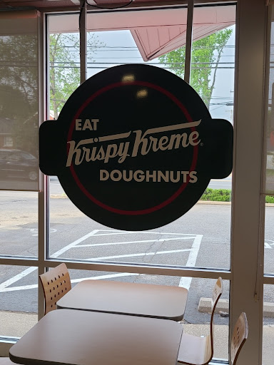 Donut Shop «Krispy Kreme», reviews and photos, 3000 Bardstown Rd, Louisville, KY 40205, USA