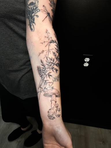 Explore tattoo ideas for hope, creative tattoo ideas in Newfield, available at Parabellum Tattoo Studio