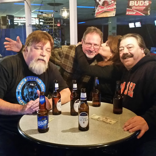 Snack Bar «Classic Lanes», reviews and photos, 1840 Military Rd, Buffalo, NY 14217, USA