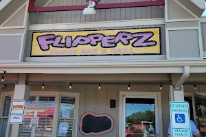 Flipperz Family Bar & Grill image