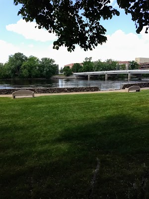 Veterans Memorial Park - photo 62