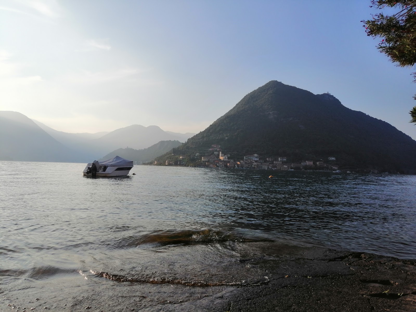 Foto van Spiaggia Libera Carini met turquoise water oppervlakte