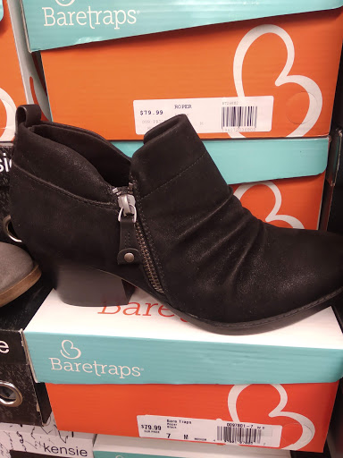 Shoe Store «Famous Footwear», reviews and photos, 32 Main Ave, Clifton, NJ 07014, USA