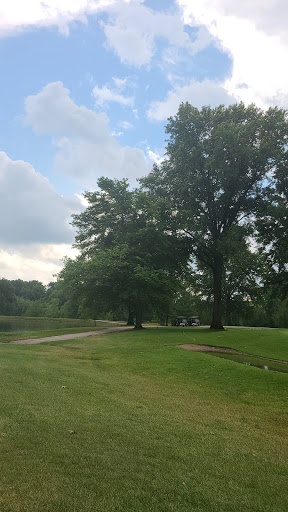 Golf Course «Oak Brook Golf Club», reviews and photos, 9157 Fruit Rd, Edwardsville, IL 62025, USA