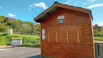 Aire d'accueil intercommunale pour camping-cars et usagers de la Voie Trans-Ardennes à Bogny-sur-Meuse