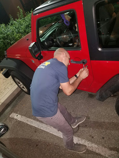 Locksmith «Universal Locksmith LLC», reviews and photos, 6807 Visitors Cir a, Orlando, FL 32819, USA