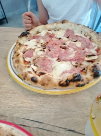 Plats et boissons du Pizzeria Bouli' Pizz à Hasnon - n°4