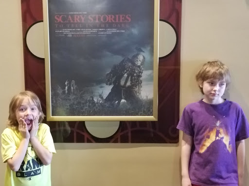 Movie Theater «B&B Theatres Shawnee 18», reviews and photos, 16301 Midland Dr, Shawnee, KS 66217, USA