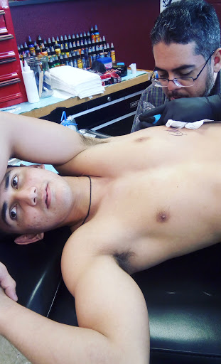Tattoo Shop «Calaveras Tattoo Studio», reviews and photos, 1510 S Fort Hood St, Killeen, TX 76542, USA
