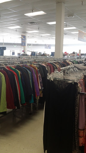 Thrift Store «Goodwill Aurora - E. Iliff», reviews and photos, 15509 E Iliff Ave, Aurora, CO 80013, USA
