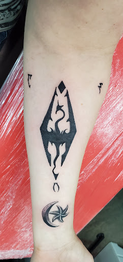 Explore dumb tattoos ideas, creative tattoo ideas in Noblesville, available at Mystic Images Tattoo Co.