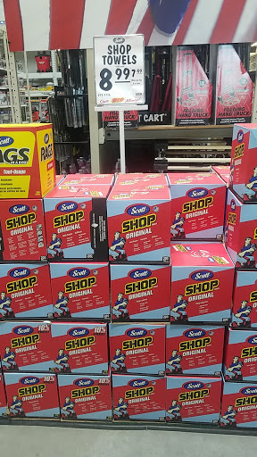 Home Improvement Store «Menards», reviews and photos, 2700 W Lake Cook Rd, Long Grove, IL 60047, USA