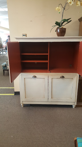 Thrift Store «Hidden Treasures Thrift Store», reviews and photos, 2915 Pentagon Dr, Minneapolis, MN 55418, USA