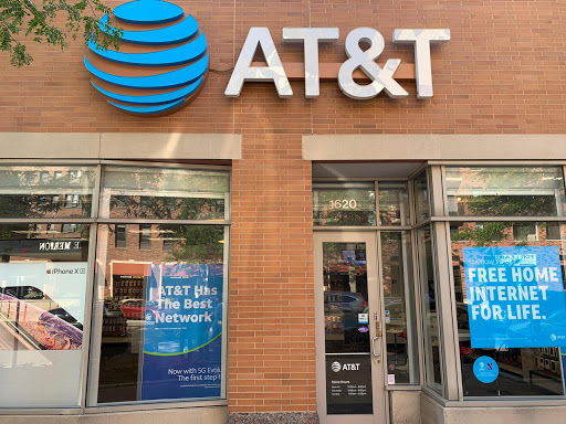 Cell Phone Store «AT&T», reviews and photos, 1620 Chicago Ave, Evanston, IL 60201, USA
