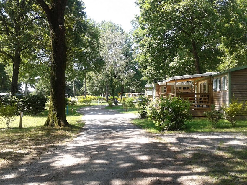 Camping OAKi à Mesnard-la-Barotière (Vendée 85)